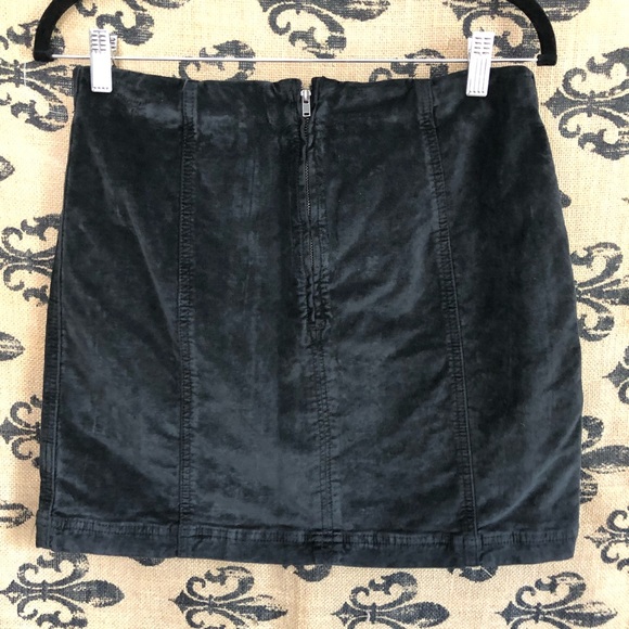 NEW{Free People} Vegan Suede Mini Skirt - Picture 3 of 6